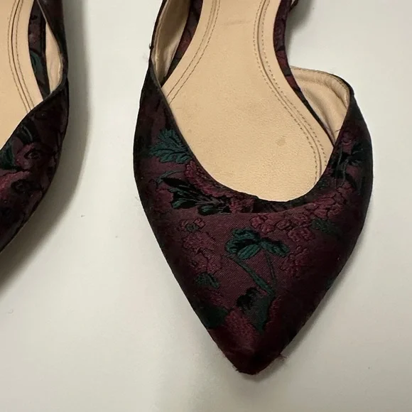 Marc Fisher Black and Burgundy Flats Pre-Owned Size : 8 - Picture 6 of 8
